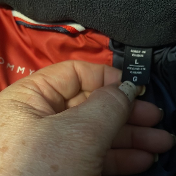 Used snow coat size L by Tommy Hilfiger - Picture 9 of 15